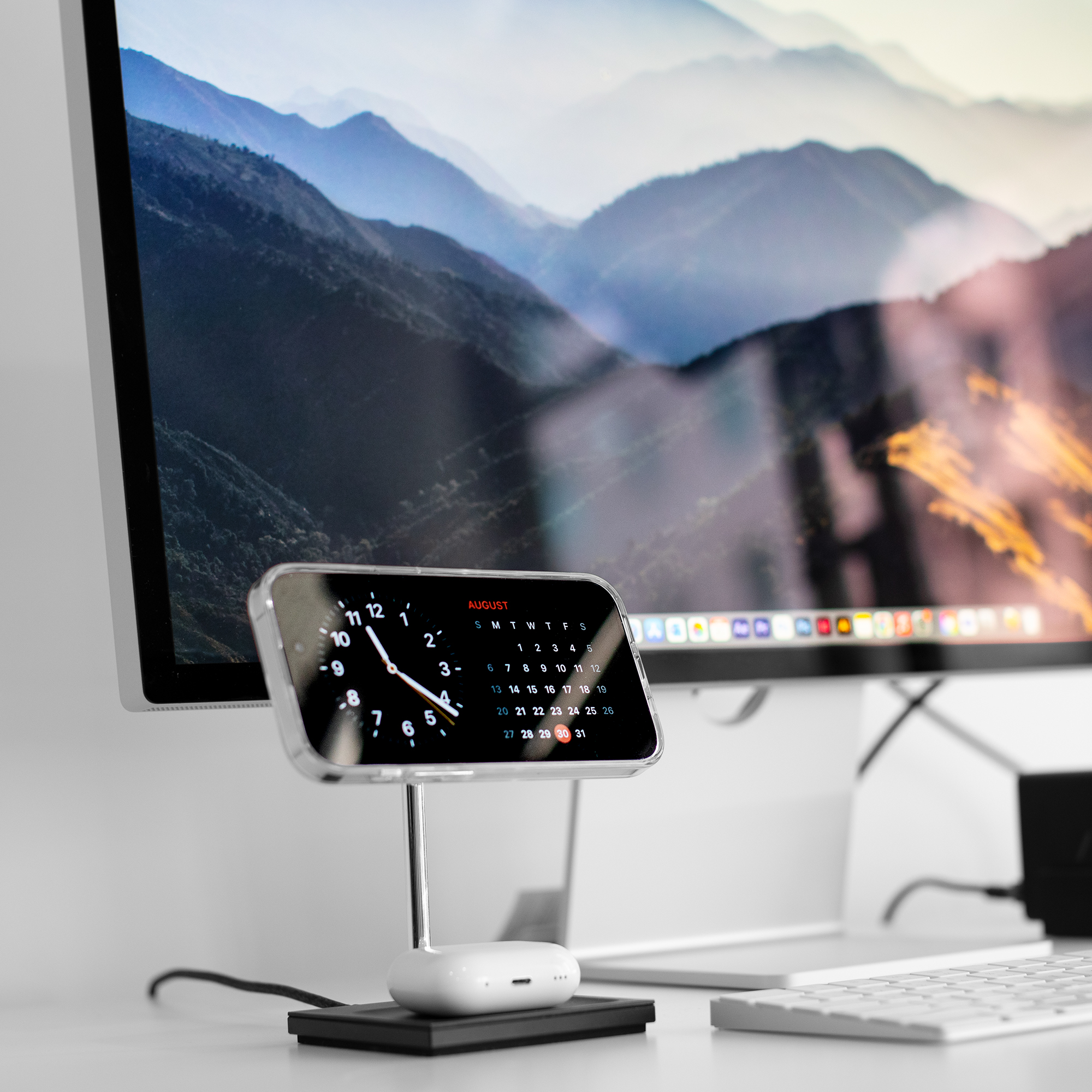 Чехол Native Union (RE)Classic Case MagSafe для iPhone 16, прозрачный
