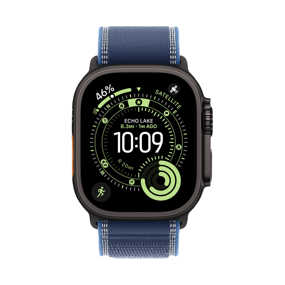 На фото изображено Apple Watch Ultra 3 GPS + Cellular, 49 мм, корпус из чёрного титана, ремешок Trail, цвет синий, M/L